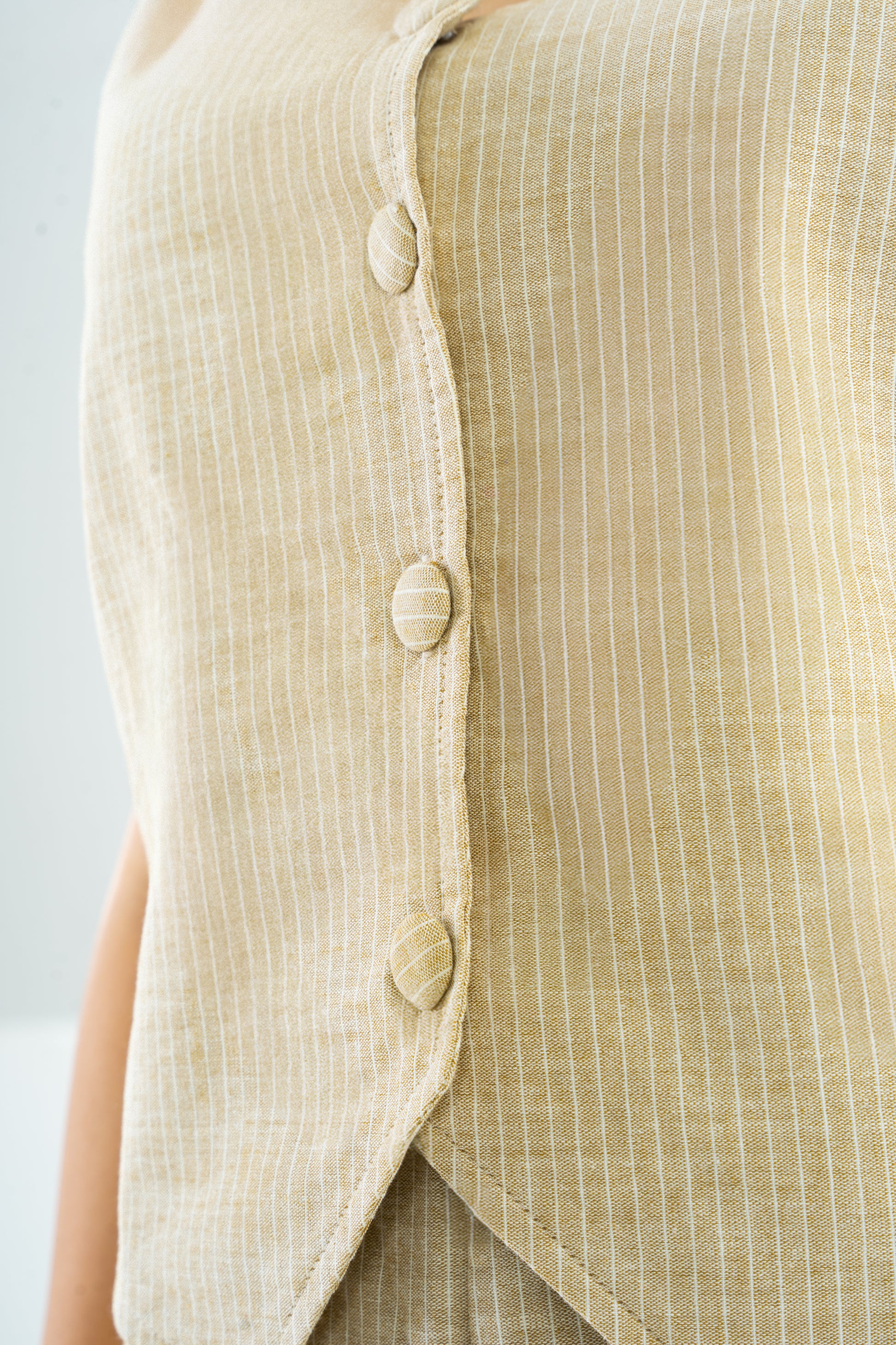 Vest - Beige Edition